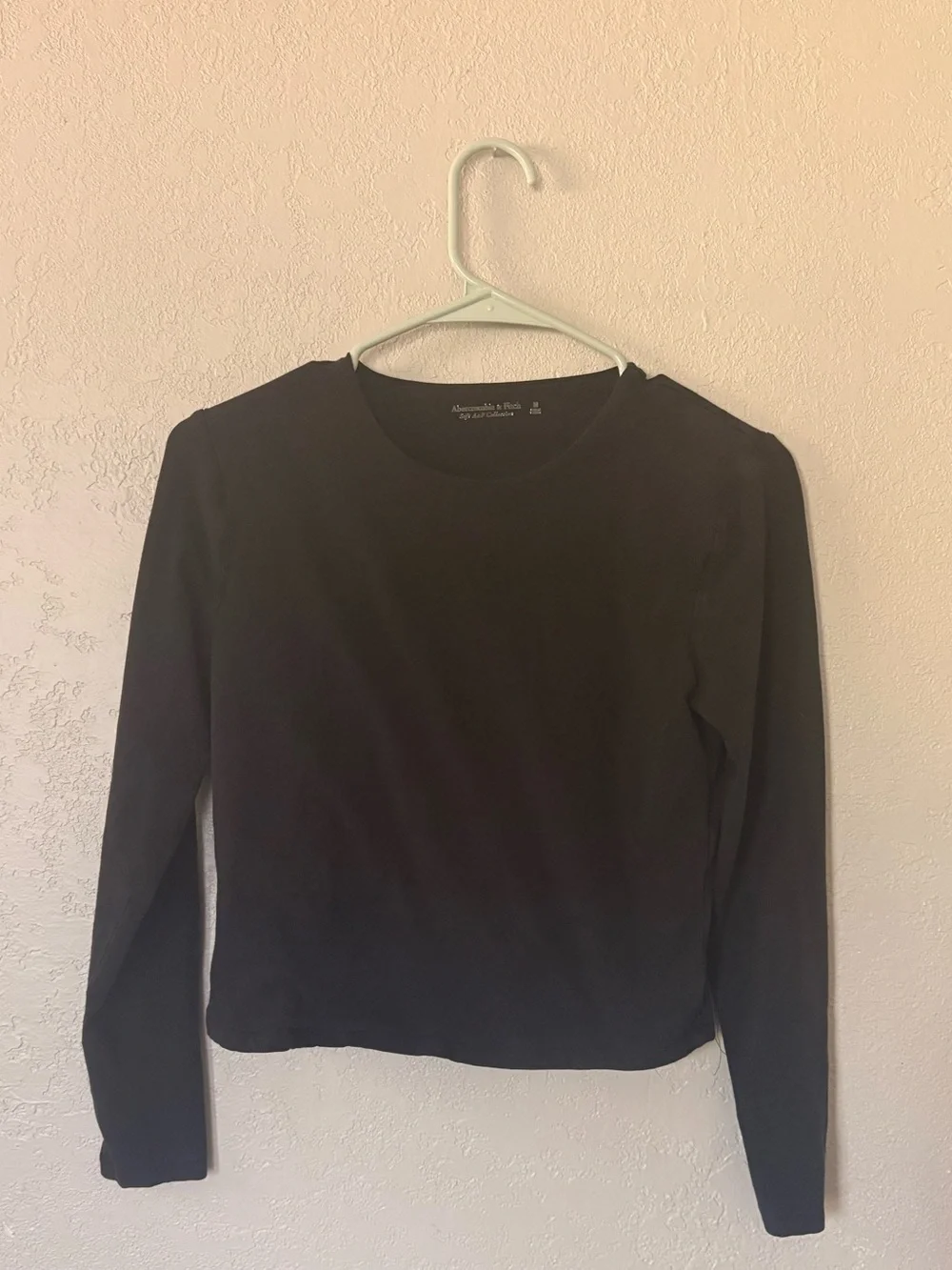 Abercrombie and fitch black long sleeve shirt